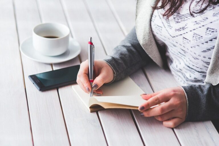 Teacher Fernanda - Online English